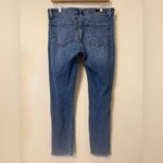 Kut From The Kloth  Reese Ankle Straight Leg Jean- Size 2 See Measurements Photo 7