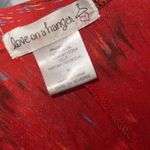 love on a hanger  Shirt - red Color -  medium. Photo 2