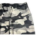 Reebok Gray Camo Capri Workout Leggings Size M Photo 2