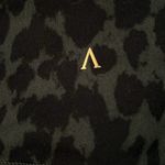 Victoria's Secret Incredible Essential Black Leopard Print Crop Leggings Size 16 Photo 6