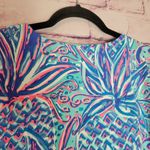 LULU B NEON BOLD COLORFUL ABSTRACT LARGE PINEAPPLE PRINT UPF 50 TEE XL Pink Photo 6