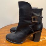 TOD'S Gomma Ankle Leather Boots Black Gold Buckle Sz EU40 Photo 2