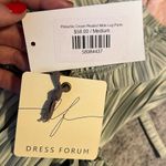 Dress Forum NWT  womens Vibe Check Pleated Wide Leg Pants Photo 2