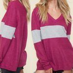 Fantastic Fawn ‎Brushed Knit Colorblock Top Photo 7