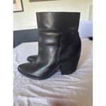 Schutz Women’s Black Leather Ankle Boots Block Heel Pointed Toe Size 7 Photo 3