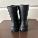 Crocs  Women’s Black Freesail Shorty Rain Boots Size 9 Photo 3