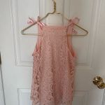 Small lace light pink it girl tank top Photo 4