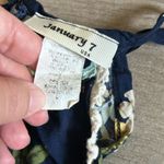 January 7  floral and crochet trim tank top Photo 3