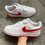 Nike Shoes Womens 8.5 Photo 0