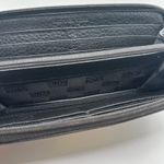 Michael Kors Black Wallet Photo 7