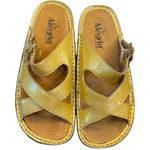 Alegria PG Lite Bar 120 Gold Patten Leather Crinkle Sandals Slides Size 37 Photo 0