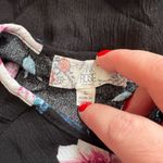 Pink Rose  -‎ Floral Tie Front Blouse Photo 4