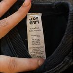 Target  Sports Wear Cropped  Photo 3