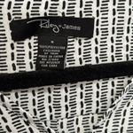 Riley & James  White and Black Patterned V-neck Blouse size small Photo 4