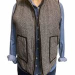 Honey Punch black and white vest Photo 0