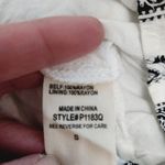 Illa Illa white black gauze floral surplice romper size small Photo 5