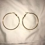 Gold hoop Earrings Photo 0