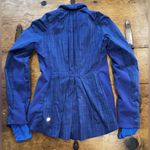 Lululemon Woman’s  Blue Run Jacket | Ruffle Zip Front | Plaid Paneling | Size 6 Photo 5