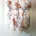 One Clothing light pink floral romper Photo 3