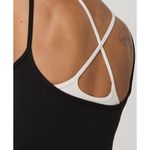 Vuori  Daily Layered Crop Tank Top in Black Size Medium Photo 6