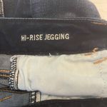 American Eagle  distressed lightwash jegging Photo 3
