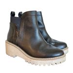 Dolce Vita Riella black wedge ankle booties size 7.5 Photo 1