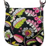 Vera Bradley Crossbody Purse – Gorgeous Print, Perfect Condition Photo 2