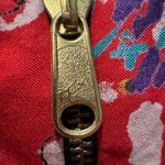 MARCIA VINTAGE Talon Vibrant Floral Zip Photo 12