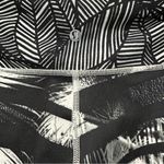 Lululemon Black White Patterned Cropped Leggings Yoga Workout Gym Photo 2