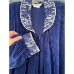 Neiman Marcus T2 VTG Neiman Marcus Velvet Robe Long Sleeve Lounge Gown Elegant Blue Size NA Photo 4