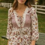 Absolutely  famous BoHo blouse size small floral Photo 0
