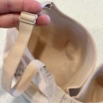 Fruit of the Loom Light Tan/Nude Bra - Size: 40DDD Photo 2