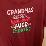 FINAL MARKDOWN Grandmas hugs t shirt xxl Photo 1