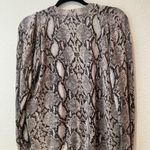 VICI sweater Photo 1