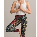 Onzie  Rainbow Geometric Abstract Low Rise Leggings Hot Yoga Pants Size S/M Photo 0