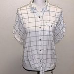 Love Note Love Notes White Checkered Front Knot Lightweight Short Sleeve Button Down Top Photo 0
