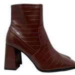 LISA VICKY Craze Brown Faux Crocodile Heeled Boots Size 11 New in Box MSRP $129 Photo 2