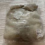 Poetry COLLARED SWEATER
Alpaca & silk Photo 6