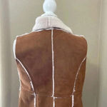 Gianni Bini NWTs Neutral Suede Fur Vest Photo 5