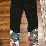 Pure Bliss size XS black and floral leggings Photo 0