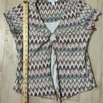 Dress Barn Y2K Petite Abstract Leaf Print Knit Top Shirt Ring Detail Short Sleeve Photo 2