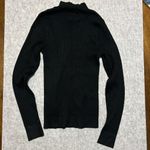 Abercrombie & Fitch Abercrombie Cut-Out Long Sleeve Sweater Photo 2