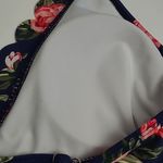 Cupshe  NAVY ROSE FLORAL RUFFLE SW8M BIKINI TOP MEDIUM Photo 5