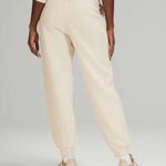 Lululemon Women’s Scuba Relaxed High-Rise Jogger Pants
White Opal Size 14 Photo 0