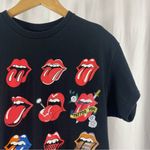 The Rolling Stones  Medium No Filter Tour 2021 Graphic Tee Shirt Band Concert Rock Photo 4