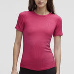 Lululemon  raspberry coulis hold tight short sleeve size 4 Photo 0