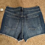 Old Navy NWT  Women's Classic Blue Jean Shorts High Rise OG Straight Photo 2