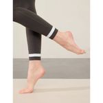 Athleta X1 Salutation Stash Colorblock 7/8 Tight Plus x1 Shale White Photo 2