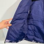 Lands' End  Women's Navy Snowflakes Graphics Down Filled Vest Size S Photo 5