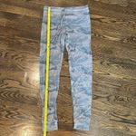 American Eagle  pink camo pants - SMALL Photo 1